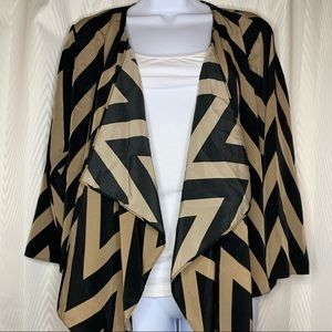 WINDSOR Black & Gold Shawl